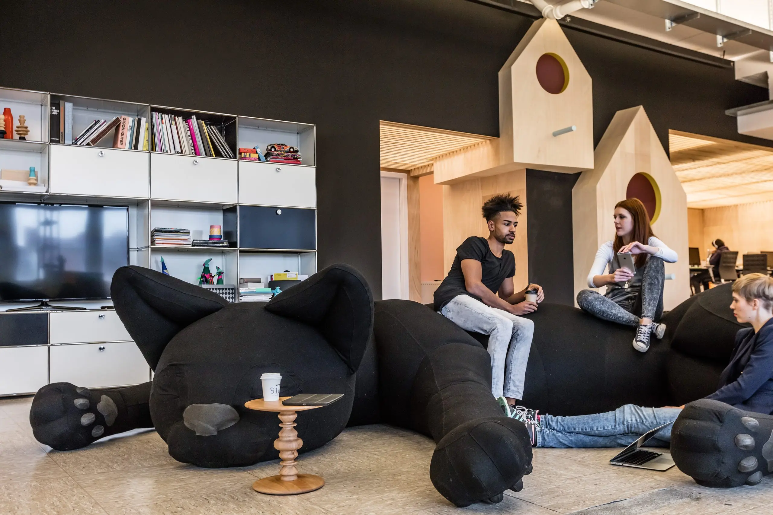 USM Haller im Büro – Beispiel 6