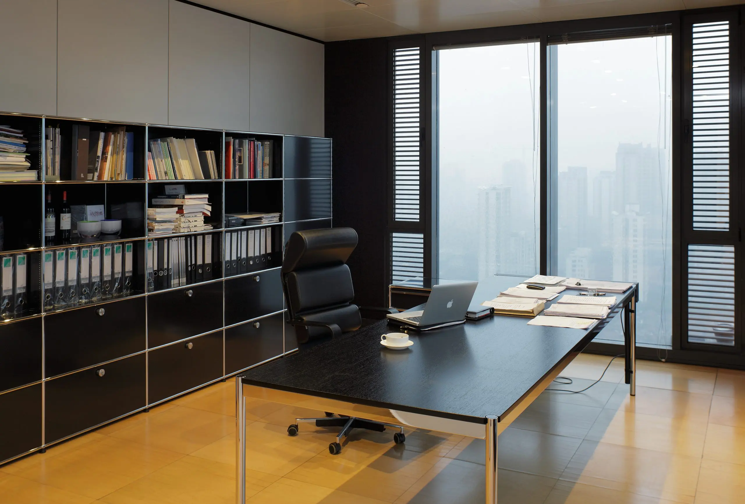 USM Haller im Büro – Beispiel 20