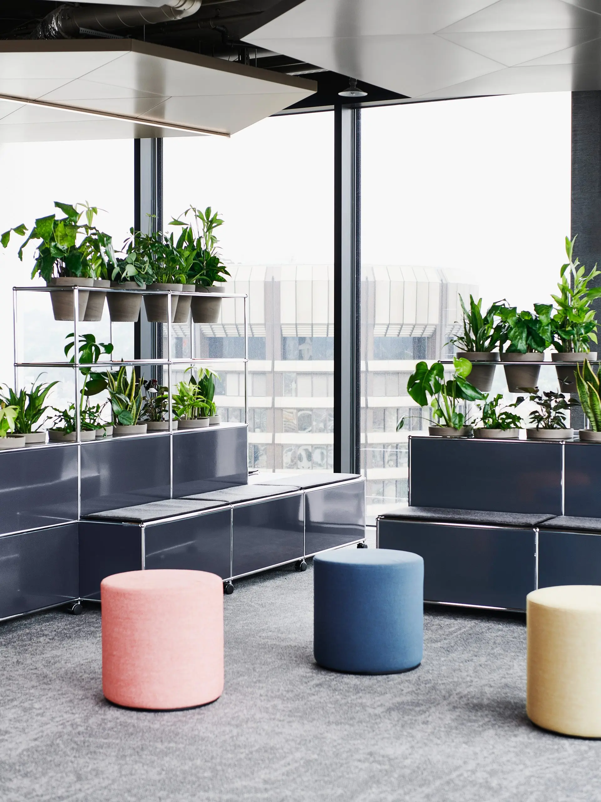 USM Haller im öffentlichen Raum – Beispiel 24